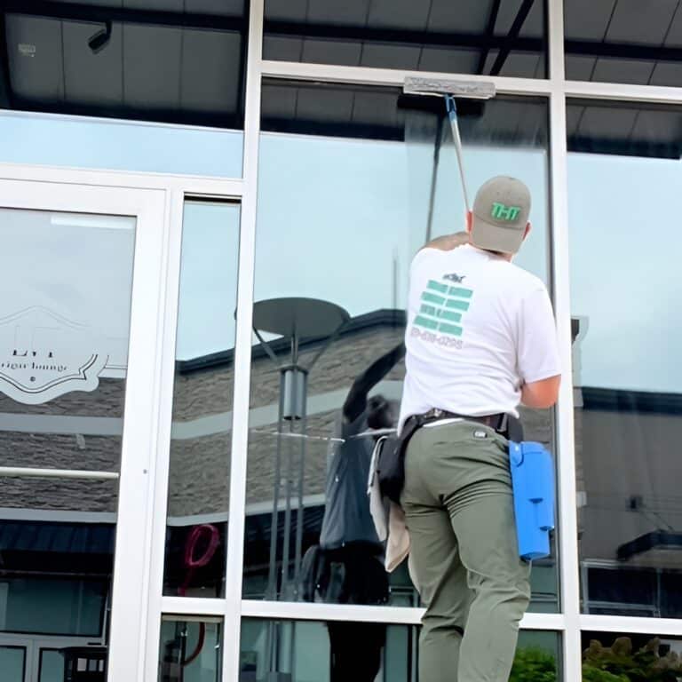 window cleaning in chesterfield mo